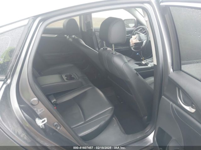 JHMFC1F91KX002281 Honda Civic Touring
