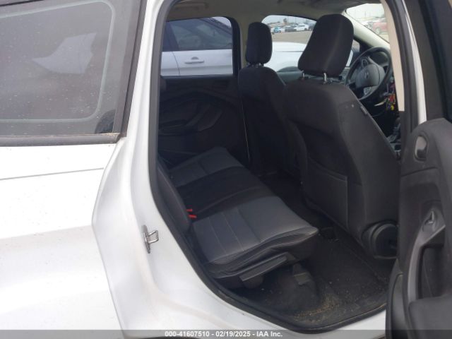 1FMCU0F75JUA24287 Ford ESCAPE S