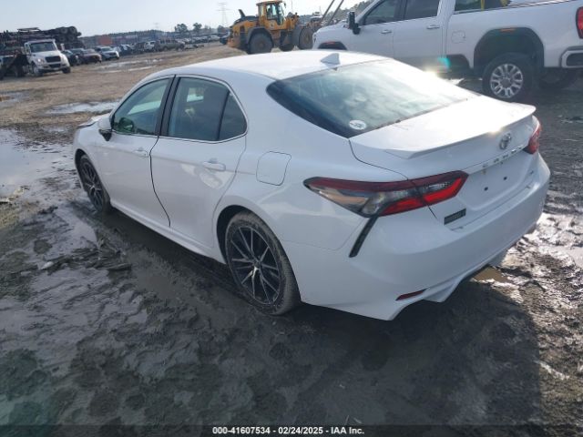 4T1G11AK6NU713742 Toyota CAMRY SE