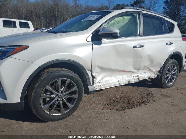 JTMYFREV5JJ157139 Toyota Rav4 Limited