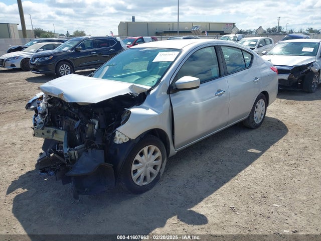 3N1CN7AP9KL839219 Nissan Versa 1.6 Sv