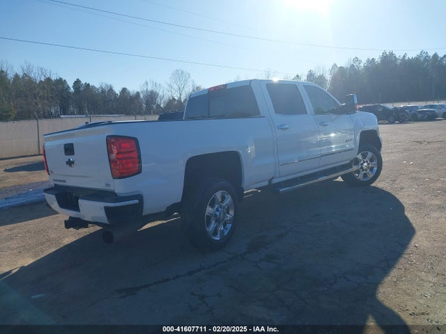 1GC1KWEY7JF109344 Chevrolet Silverado 2500hd Ltz