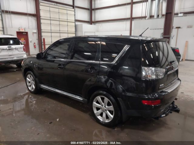 2011 MITSUBISHI OUTLANDER JA4JT5AX8BU016134 Photo 2