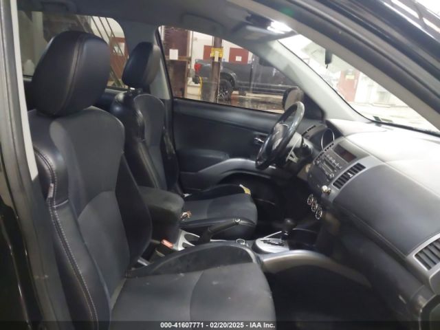 2011 MITSUBISHI OUTLANDER JA4JT5AX8BU016134 Photo 4
