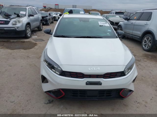 3KPF54ADXRE739563 KIA Forte Gt-line