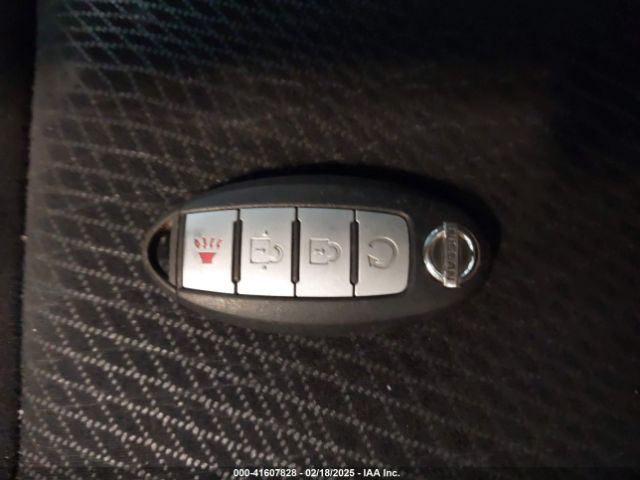 5N1AR2MM6FC710672 Nissan Pathfinder Sv
