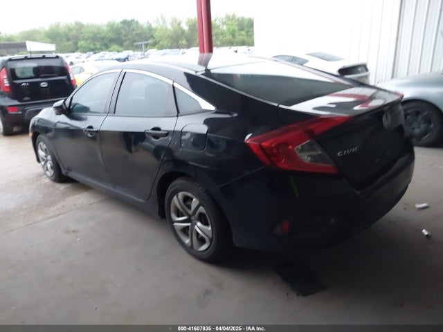19XFC2F51GE049368 Honda Civic Lx