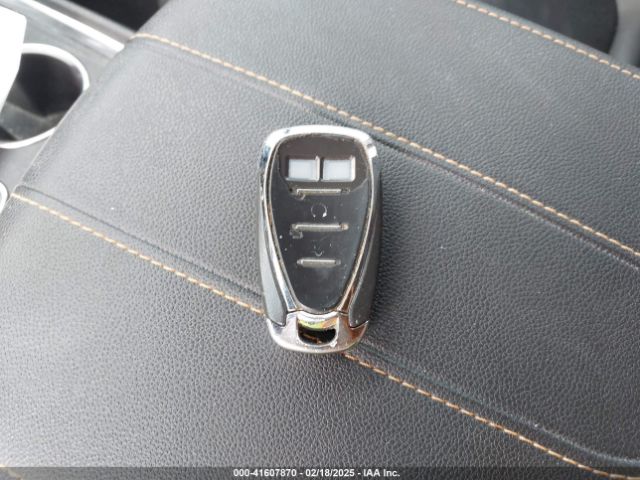 1GNERJKW5KJ274298 Chevrolet Traverse Rs