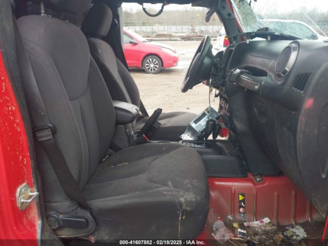 1C4BJWDG4HL640836 Jeep Wrangler Unlimited Sport