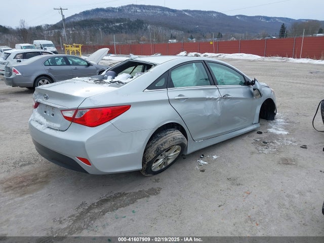 Hyundai SONATA GLS 2014 5NPEB4ACXEH887035 Image 4
