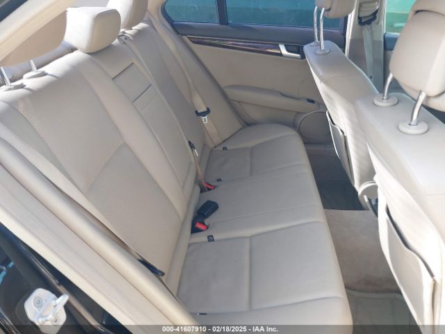 WDDGF4HB3EG250671 Mercedes-Benz C 250 Luxury/sport