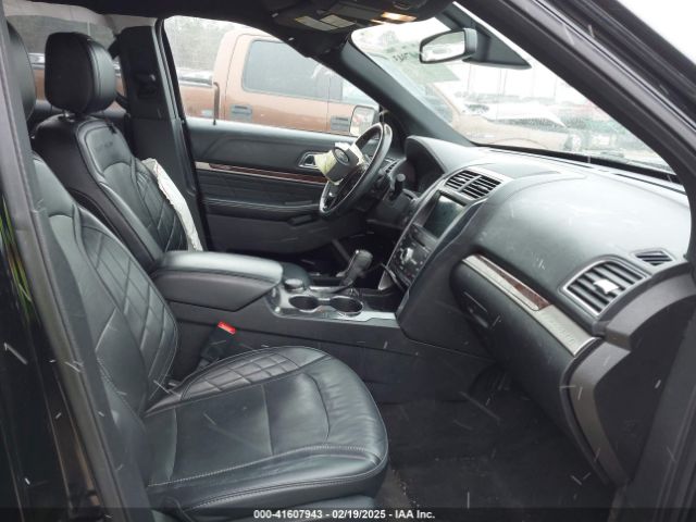 1FM5K8HT4HGD71979 Ford Explorer Platinum
