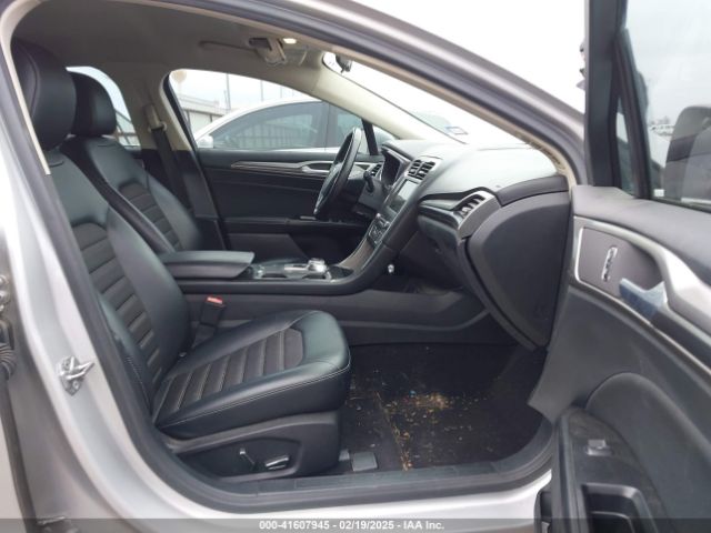 3FA6P0H7XHR228435 Ford FUSION SE