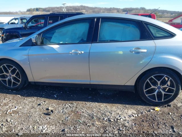 1FADP3H24HL327179 Ford FOCUS SEL