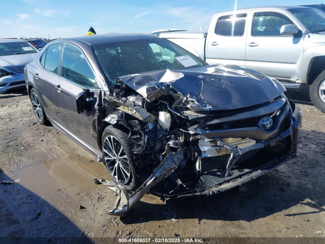 2018 4T1B11HK4JU157523 main image
