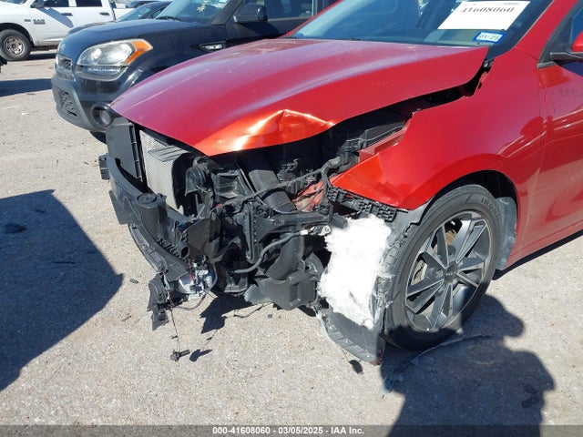3KPF24AD8NE451334 KIA Forte Lxs