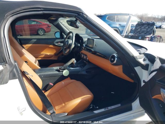 2020 FIAT 124 SPIDER JC1NFAEK9L0145379 Photo 4