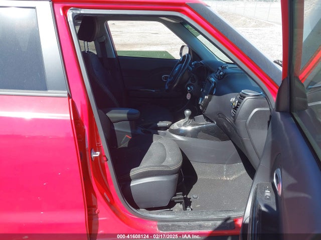 KIA SOUL + 2015 KNDJP3A50F7757170 Image 5