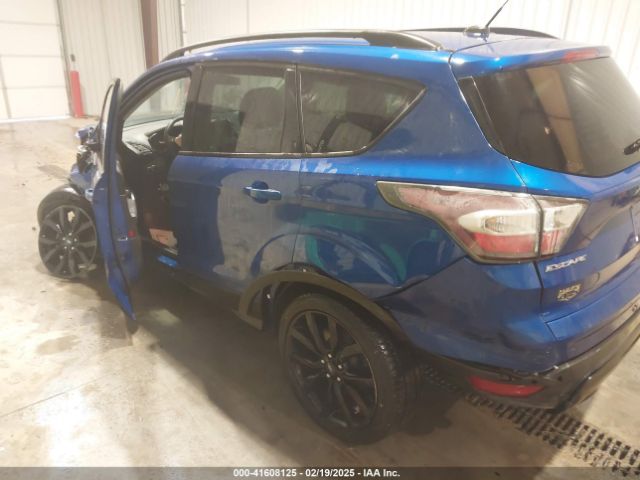 1FMCU0GD9HUA11878 Ford ESCAPE SE