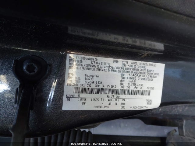1FADP3F2XJL295508 Ford FOCUS SE