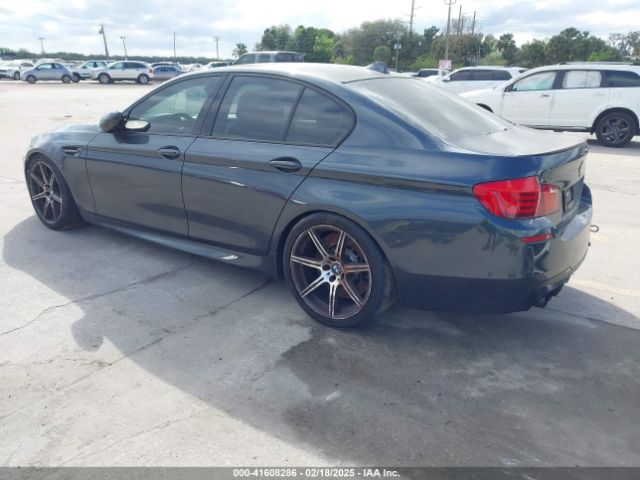 2013 BMW M5 WBSFV9C59DD096774 Photo 2