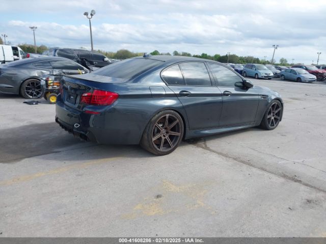2013 BMW M5 WBSFV9C59DD096774 Photo 3