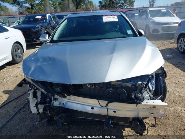 4T1G11AK3MU546335 Toyota CAMRY SE