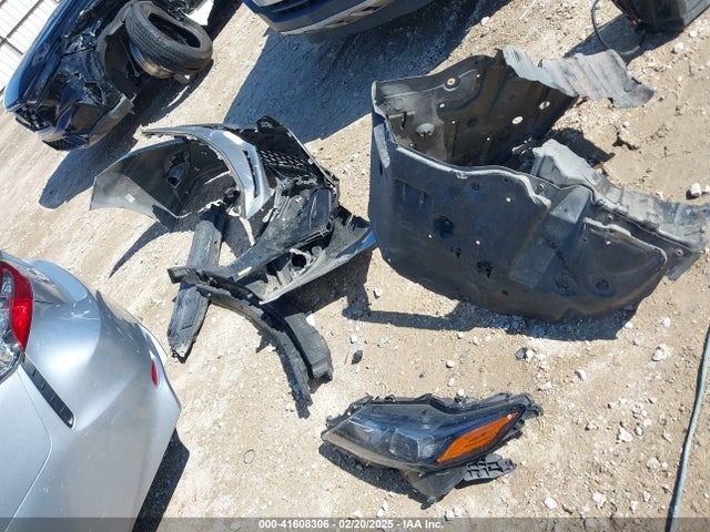 4T1G11AK3MU546335 Toyota CAMRY SE