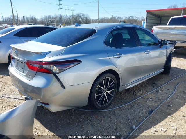 4T1G11AK3MU546335 Toyota CAMRY SE