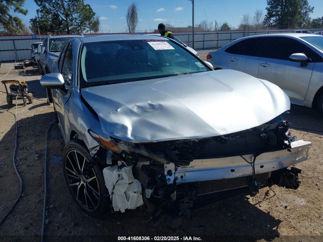 4T1G11AK3MU546335 Toyota CAMRY SE