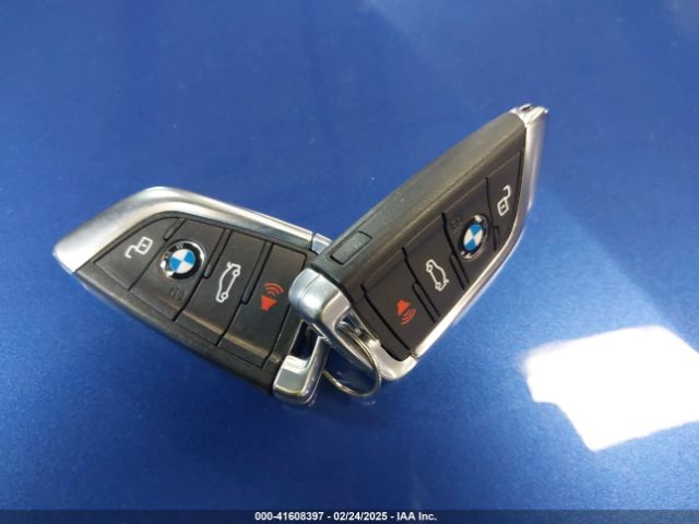 3MW5R7J07L8B16306 BMW 330i Xdrive