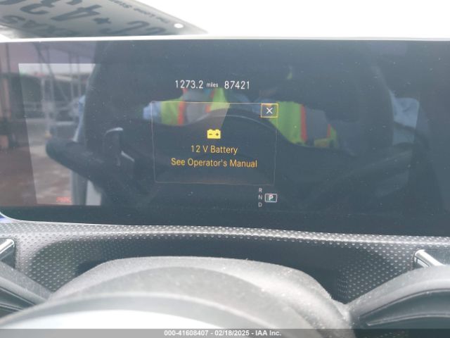WDD3G4EB5KW012029 Mercedes-Benz A 220