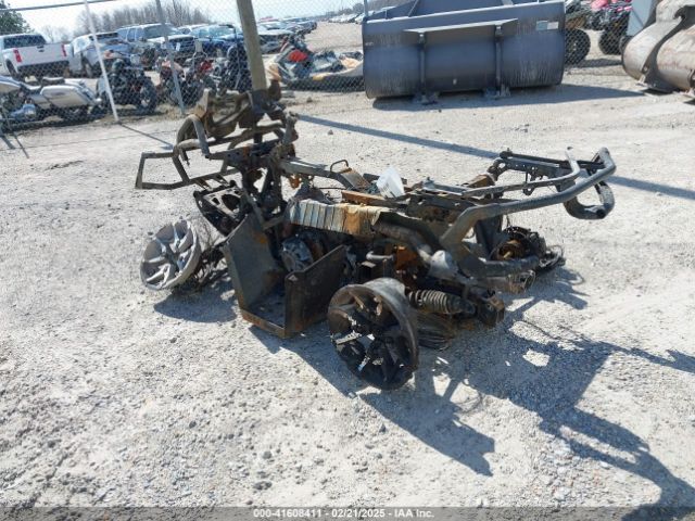 2023 CAN-AM OUTLANDER 3JBLWAU4XPJ000257 Photo 2