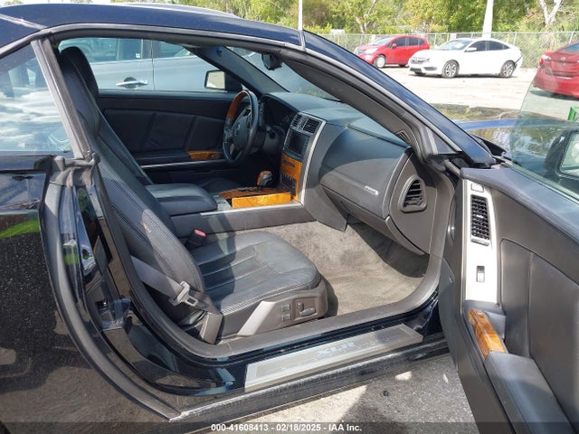 2009 CADILLAC XLR 1G6YV36A795600670 Photo 4