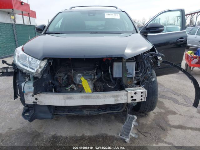 5TDJZRFH9HS482715 Toyota Highlander Xle
