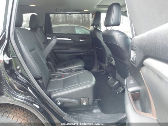 5TDJZRFH9HS482715 Toyota Highlander Xle