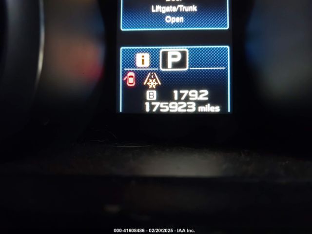 4S3BNBD61F3008961 Subaru Legacy 2.5i Premium
