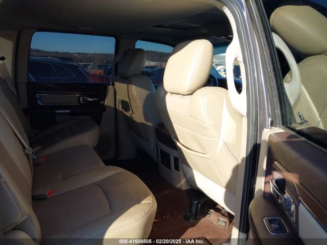 1C6RR6NT5ES229828 RAM 1500 Laramie