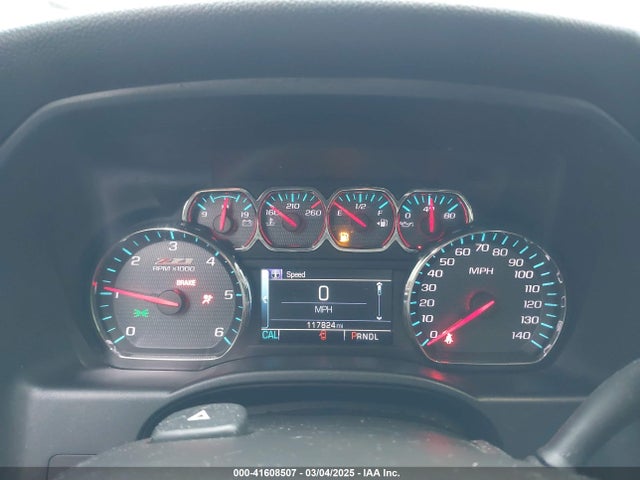 3GCUKREC5JG595959 Chevrolet Silverado 1500 2lt