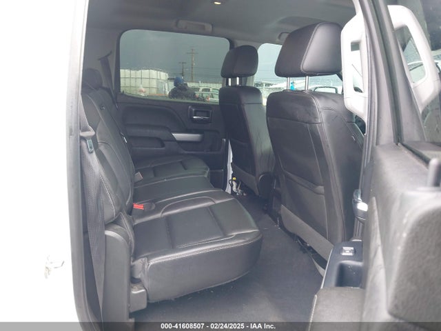 3GCUKREC5JG595959 Chevrolet Silverado 1500 2lt