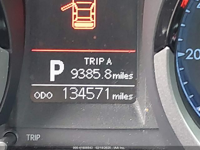 5YFBURHE5FP273130 Toyota Corolla S Premium