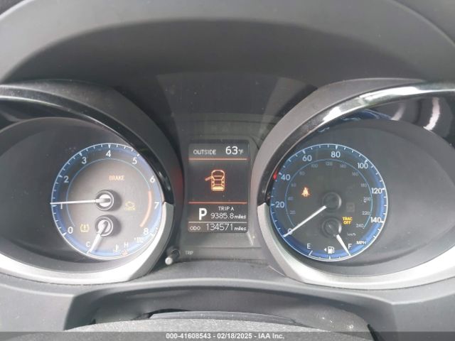 5YFBURHE5FP273130 Toyota Corolla S Premium