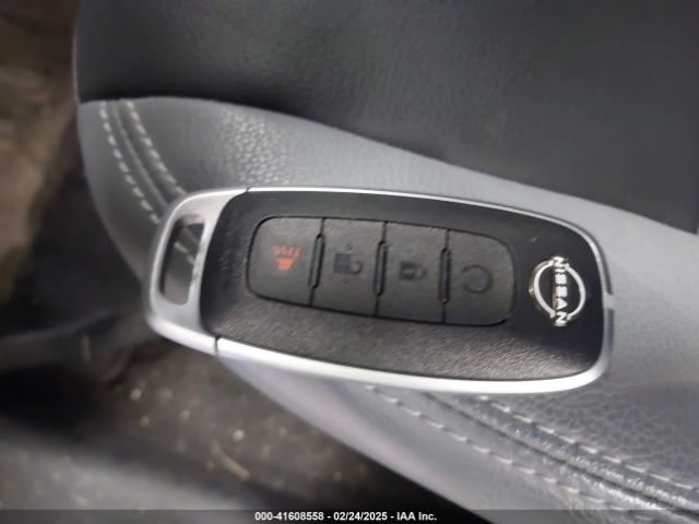 3N1CP5DV1RL533599 Nissan KICKS SR