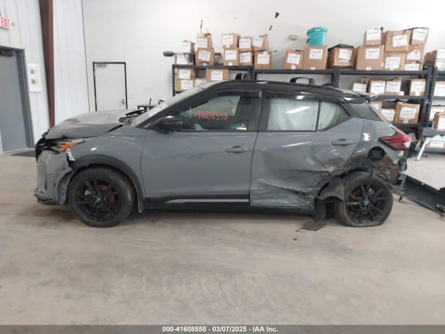 3N1CP5DV1RL533599 Nissan KICKS SR