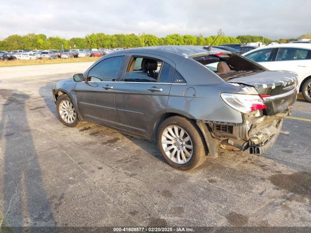 2012 CHRYSLER 200 1C3CCBAB9CN191817 Photo 2
