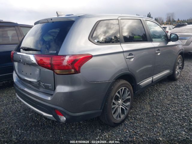 2017 MITSUBISHI OUTLANDER JA4AZ3A34HZ033833 Photo 3