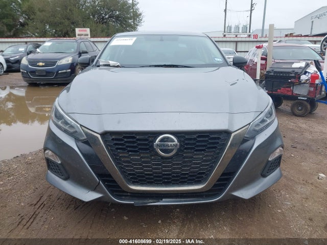 1N4BL4CV8KN301609 Nissan Altima 2.5 Sr