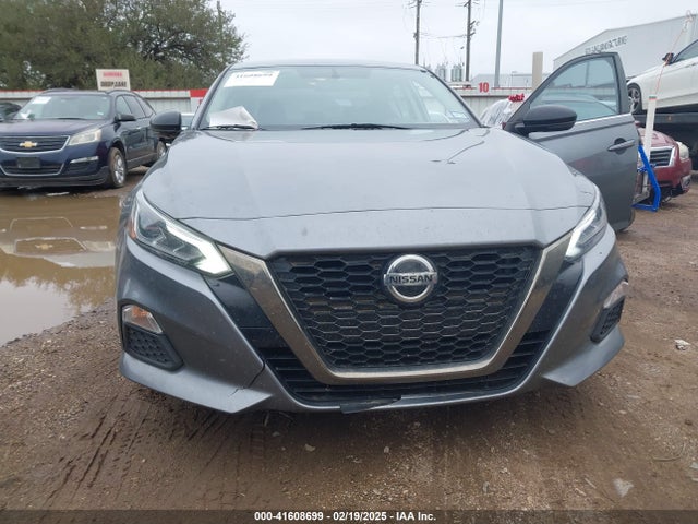 1N4BL4CV8KN301609 Nissan Altima 2.5 Sr