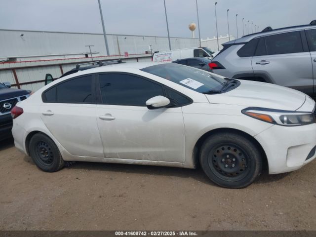 3KPFK4A75HE036440 KIA FORTE LX