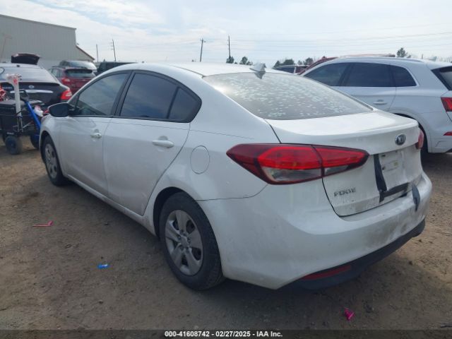 3KPFK4A75HE036440 KIA FORTE LX